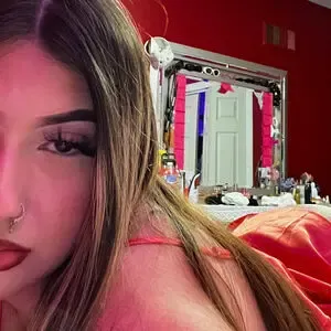 beeabzz / etherealbee2 / itssabeeveros222 nude photo #0003