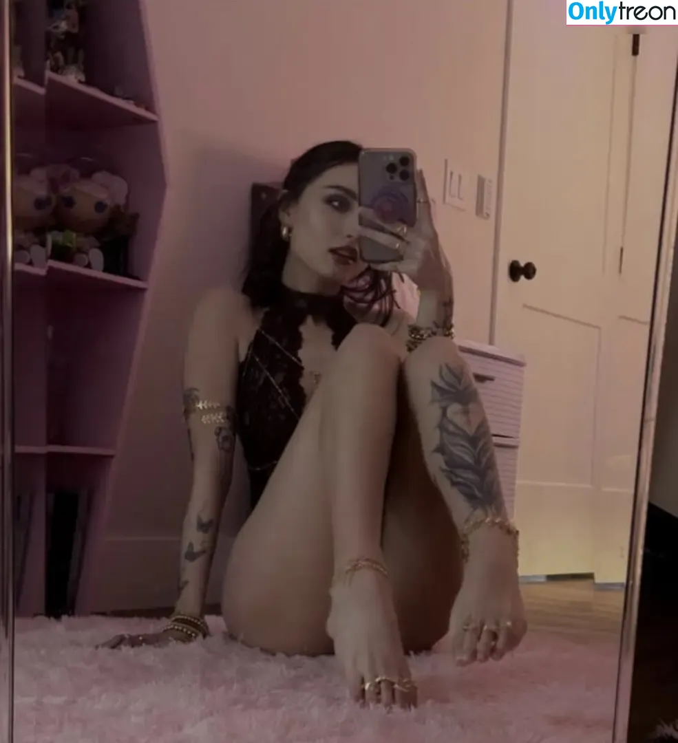beebee nude photo #0640 (beebeeasmr)