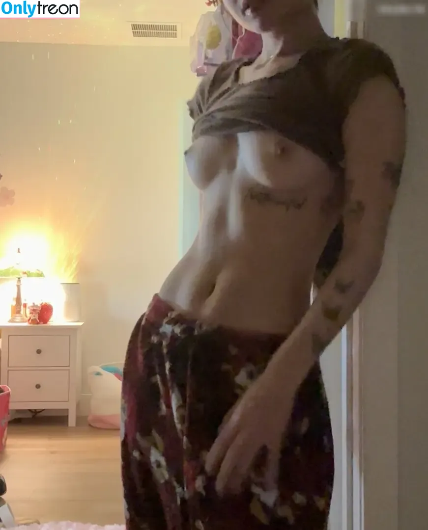 beebee nude photo #0742 (beebeeasmr)