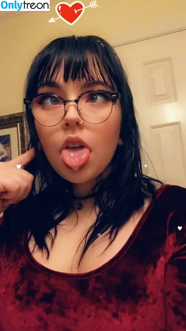 beelzebubswhore nude photo #0046 (beelzebubswhore)