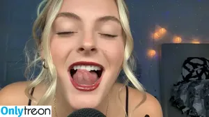 Beez ASMR / asmrmaddy / beezasmr nude photo #0175