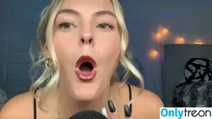 Beez ASMR / asmrmaddy / beezasmr nude photo #0176