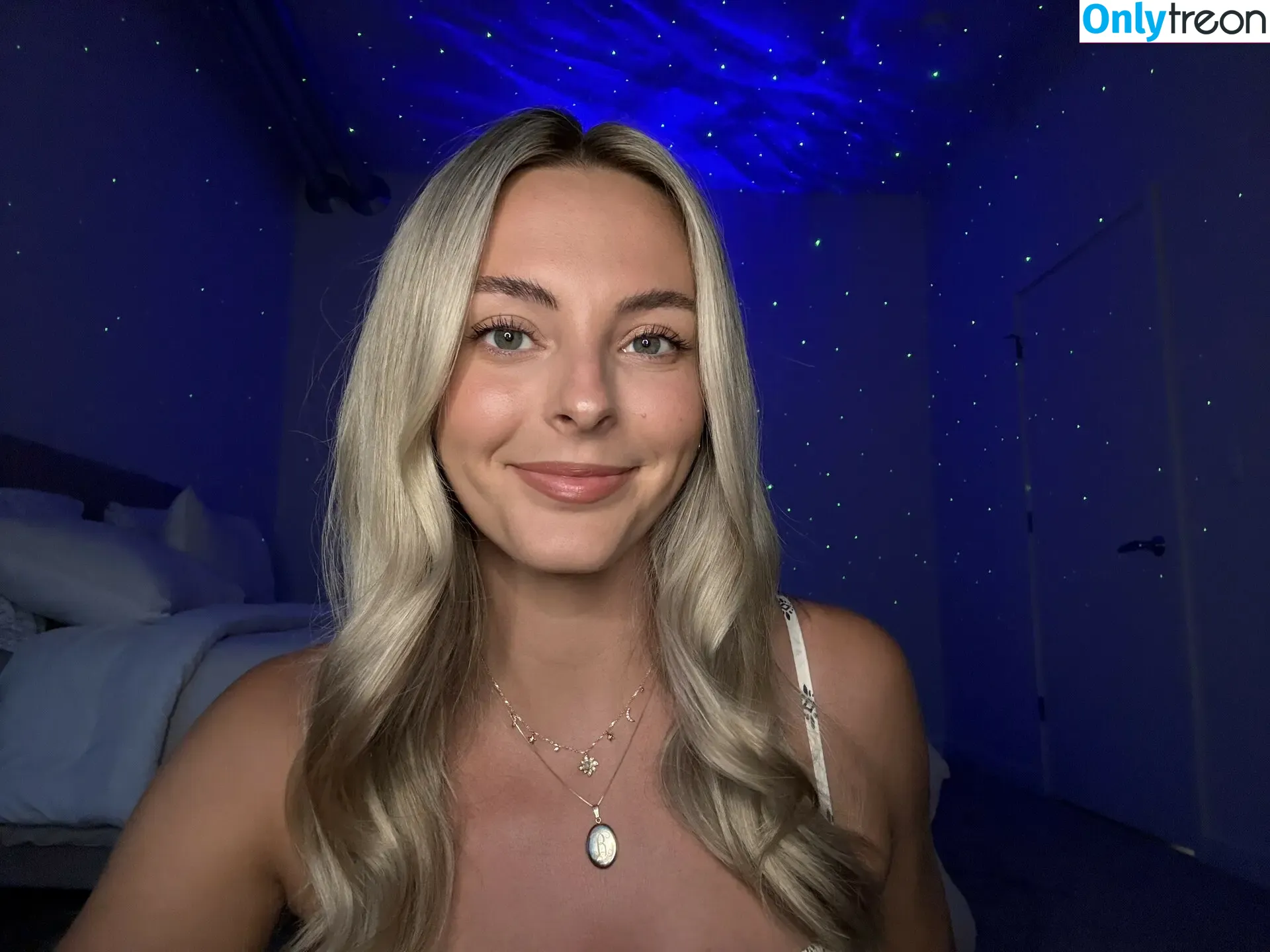 Beez ASMR nude photo #0172 (asmrmaddy / beezasmr)