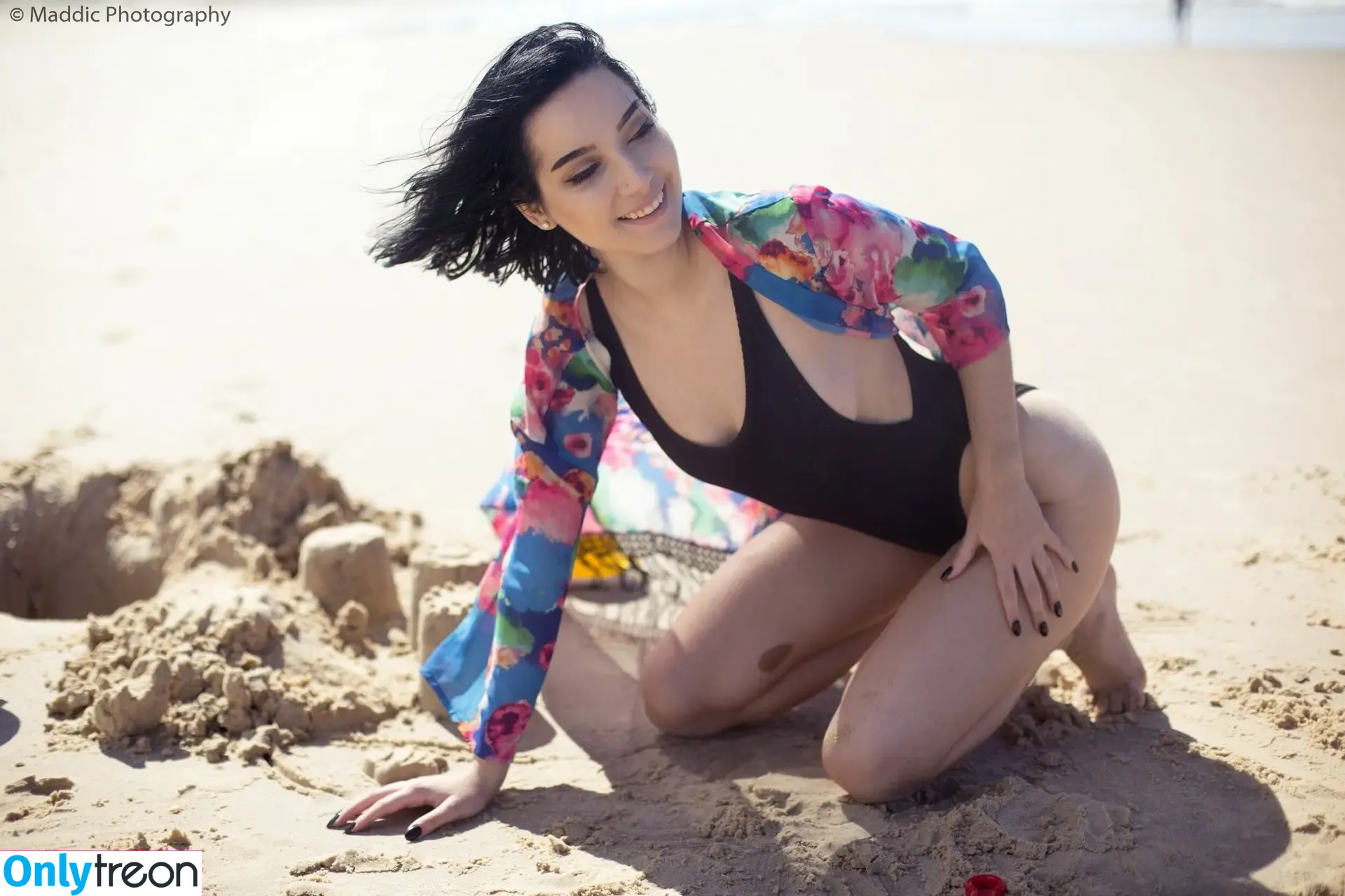 bekejacoba nude photo #0047 (Beke Jacoba / itsbekejacoba)