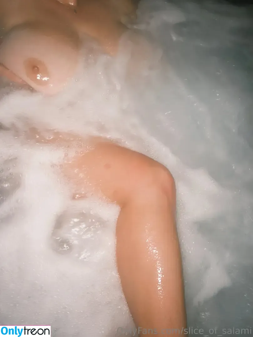 Bel Larcombe / Slice_of_salami_ nude photo #0596 (Bel Larcombe slice_of_salami_ / bel_larcombe_)