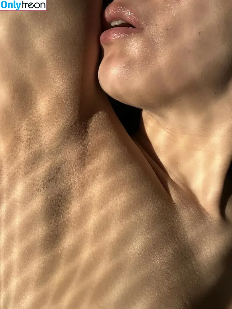belaleisztinger nude photo #0022 (my.bella.fetish)