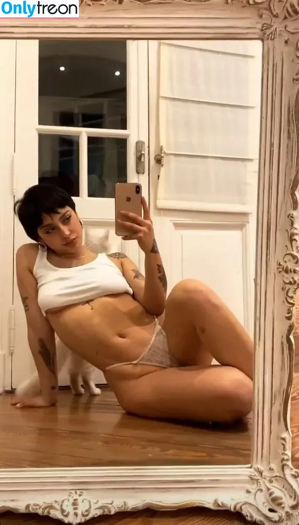 Belenegri nude photo #0009 (La Chilena / Lachilenabelu)