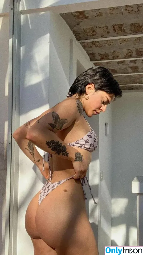 Belenegri nude photo #0019 (La Chilena / Lachilenabelu)