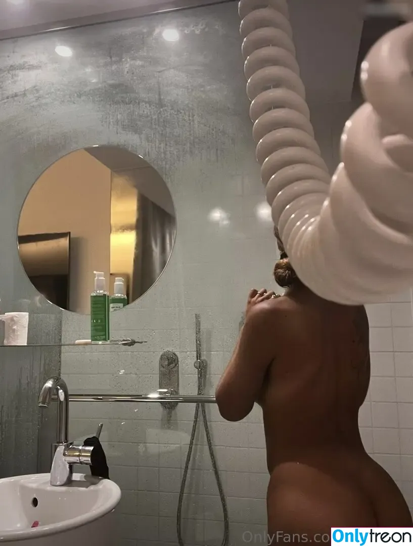 belifr.fit nude photo #0026 (belifr.fit)