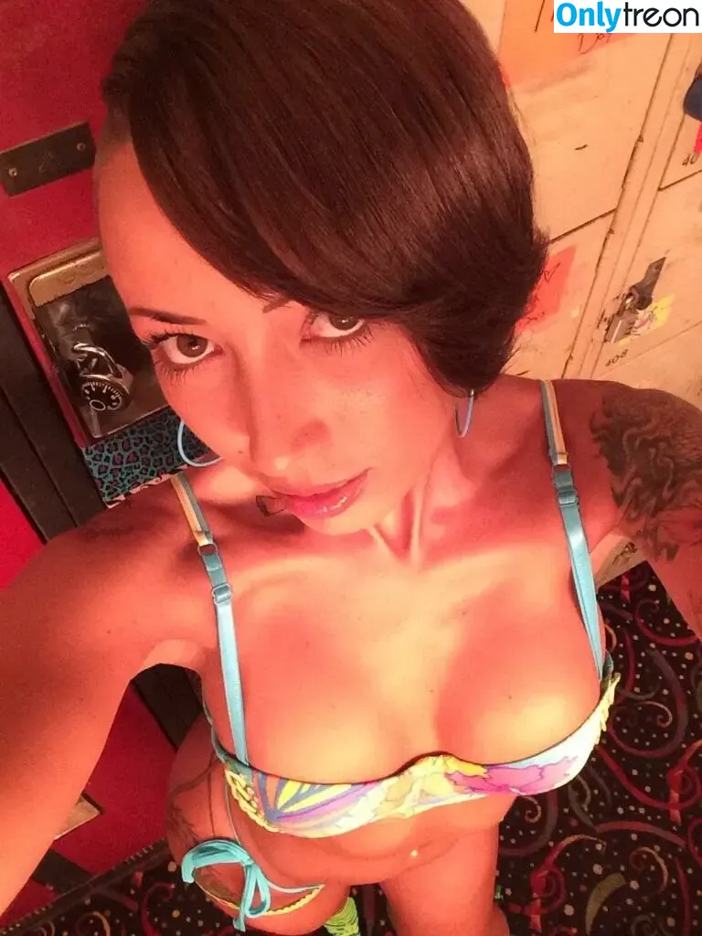 Bella Bellz nude photo #0039 (bellainkybellz / i_am_bellabellz / inkybellabellz)