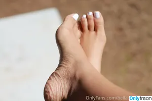  nude photo #0002