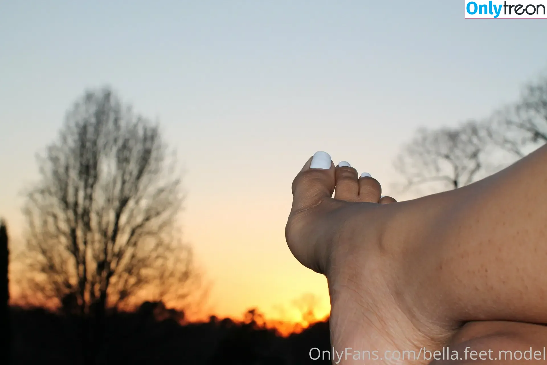 bella.feet.sweet nude photo #0018 (bella.feet.sweet)