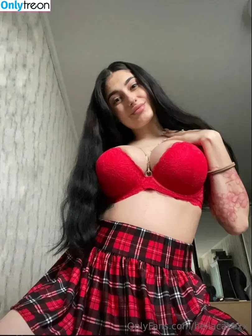 bellacakexx nude photo #0204 (bellapaigexx)