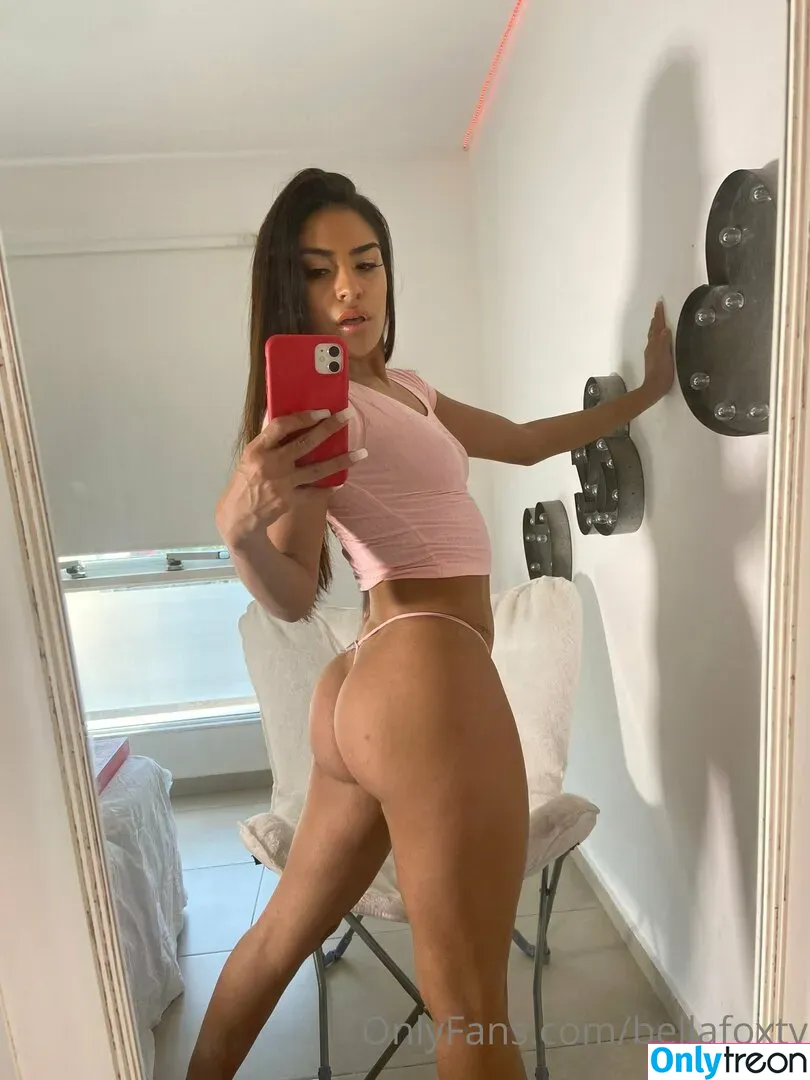 bellafoxtv nude photo #0125 (bellafox.tv)