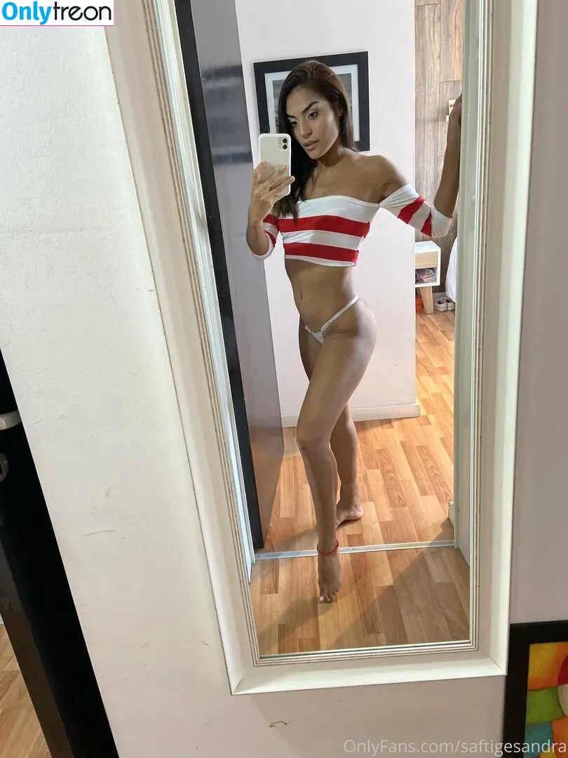 bellafoxtv nude photo #0127 (bellafox.tv)
