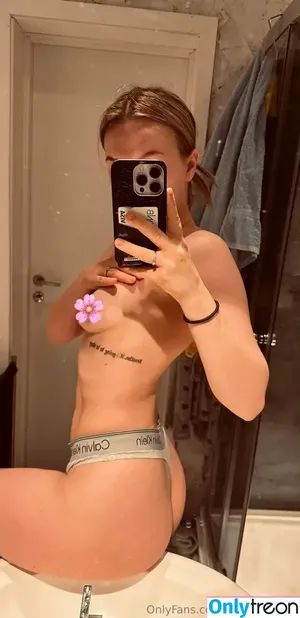 bellanorthfree / bellathorne nude photo #0027