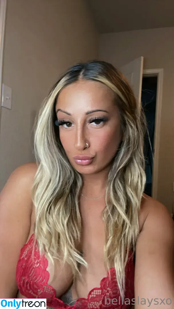 bellaslaysxo nude photo #0005 (bellaslaysxoxo)