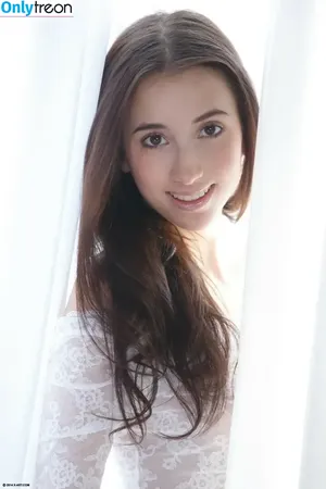 Belle Knox / ellaknox / officialbelleknox nude photo #0008