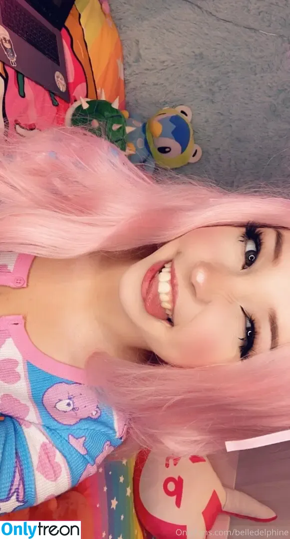 belledelphine nude photo #0266 (belle.delphine)