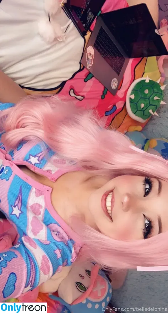 belledelphine nude photo #0277 (belle.delphine)