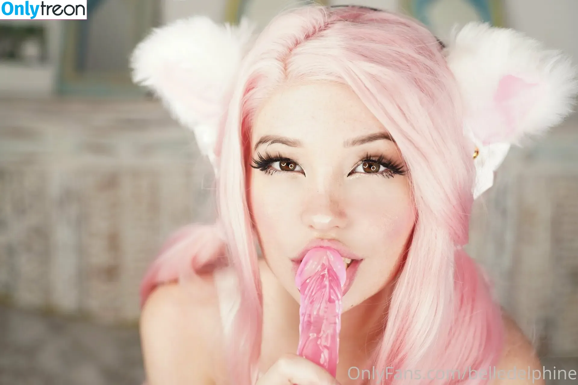 belledelphine nude photo #0317 (belle.delphine)