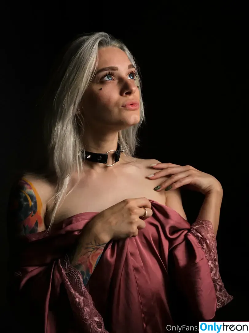 belleniko nude photo #0032 (ph_belleniko)