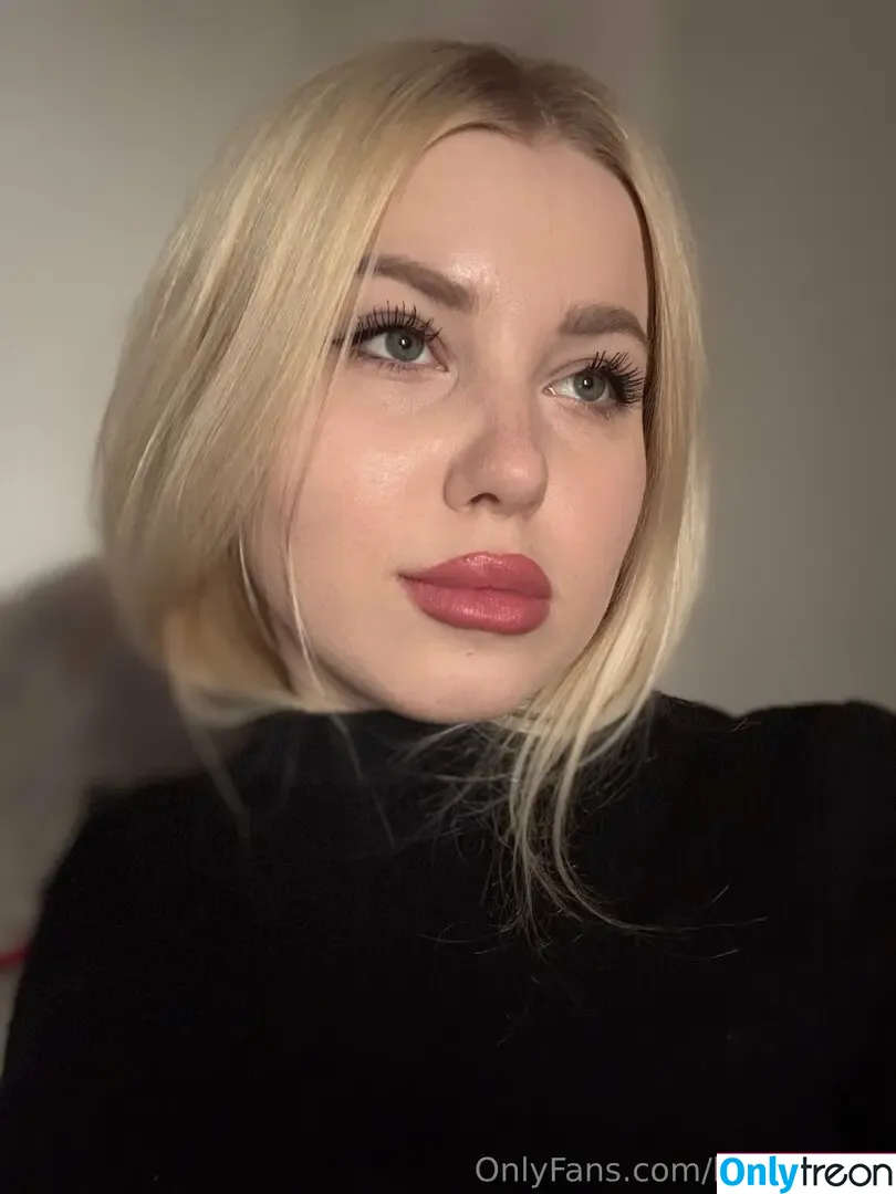 belllaaaakr nude photo #0034 (belllllaaa)