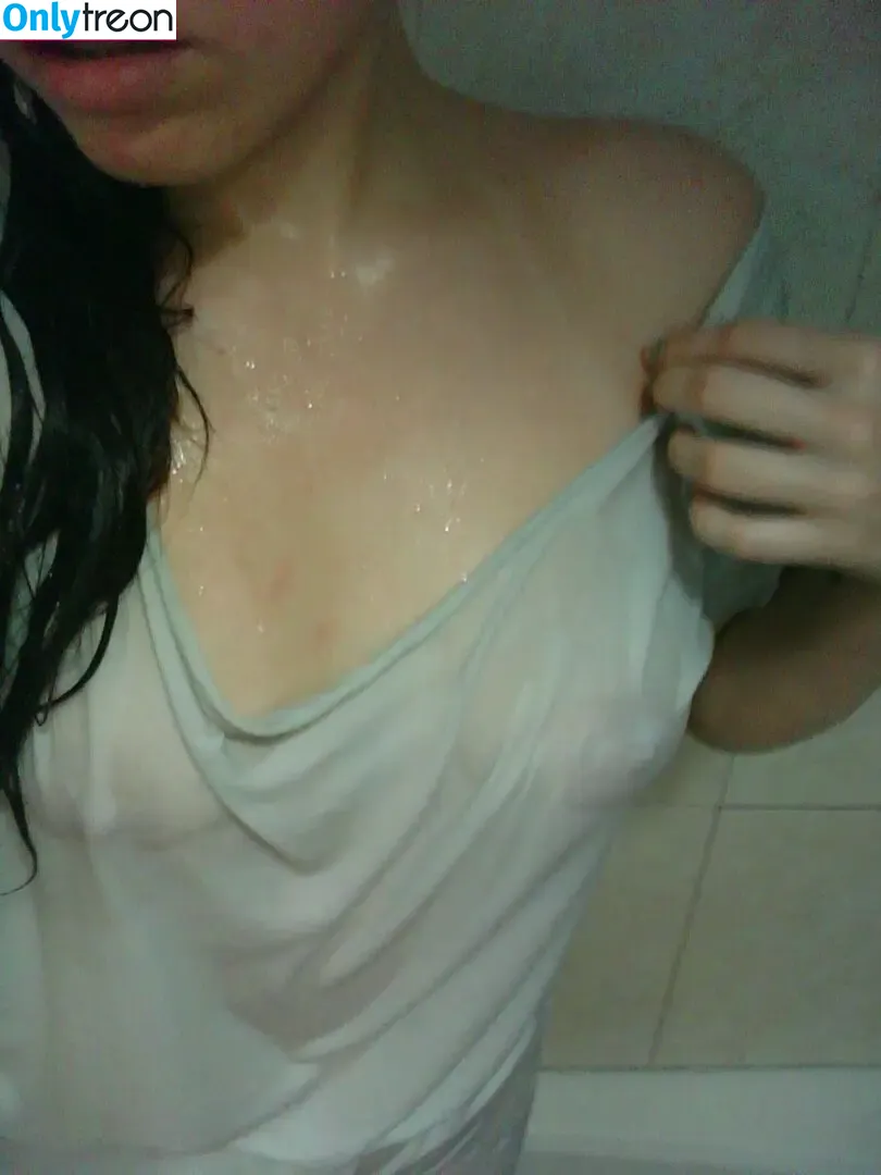 beltinbacon nude photo #0007 (brendinfallon / smolbacons)