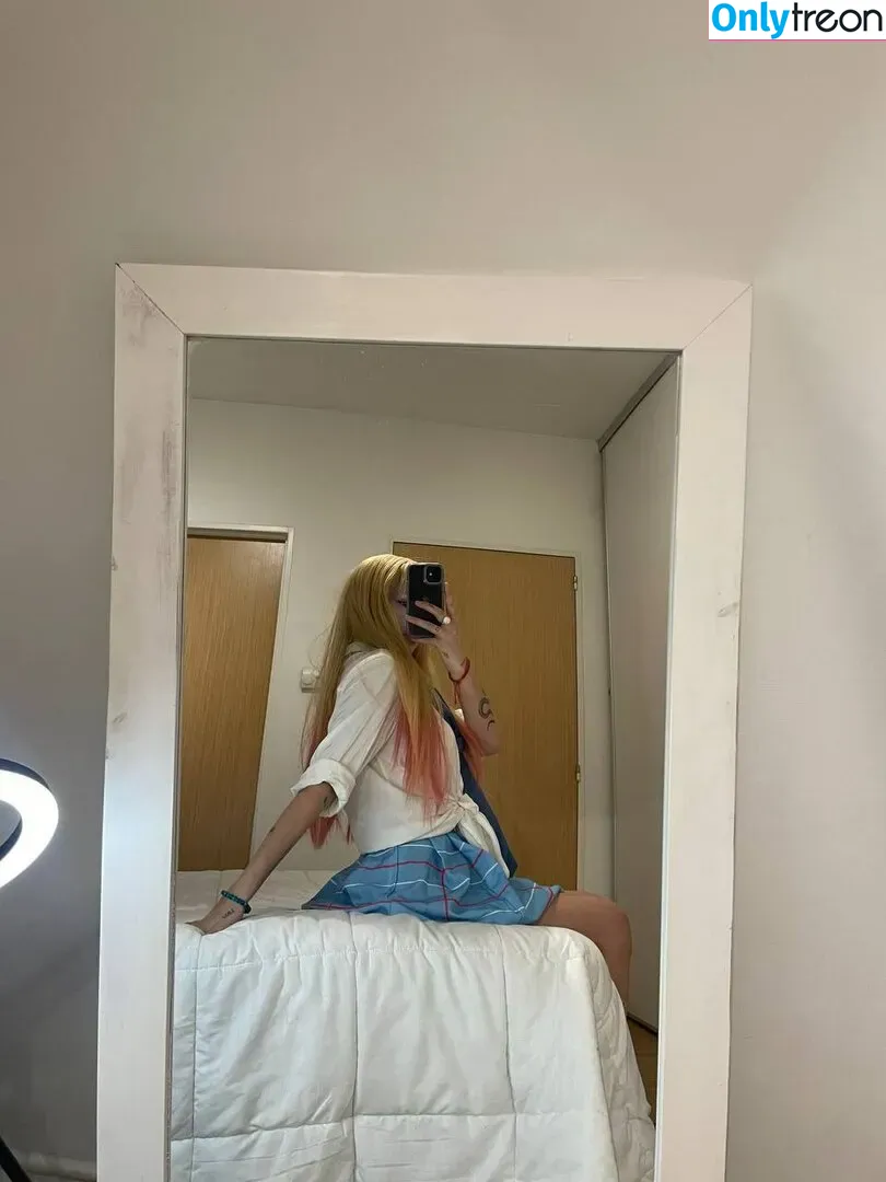 Belula nude photo #0010 (bgiulietti)