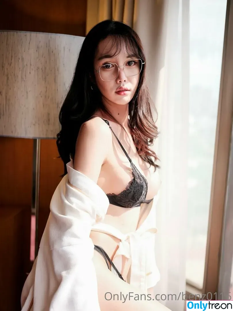 Benz Sang nude photo #0010 (benz.music / benz0116 / benz5991year)