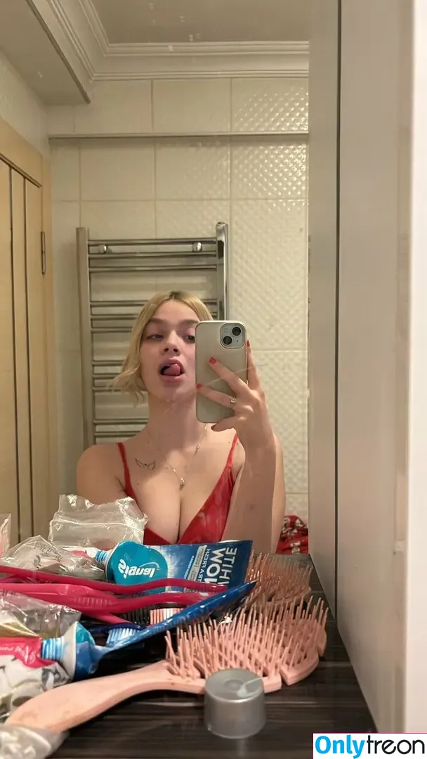 Beril Şahin nude photo #0029 (beril.saahin / berilsahinn1)