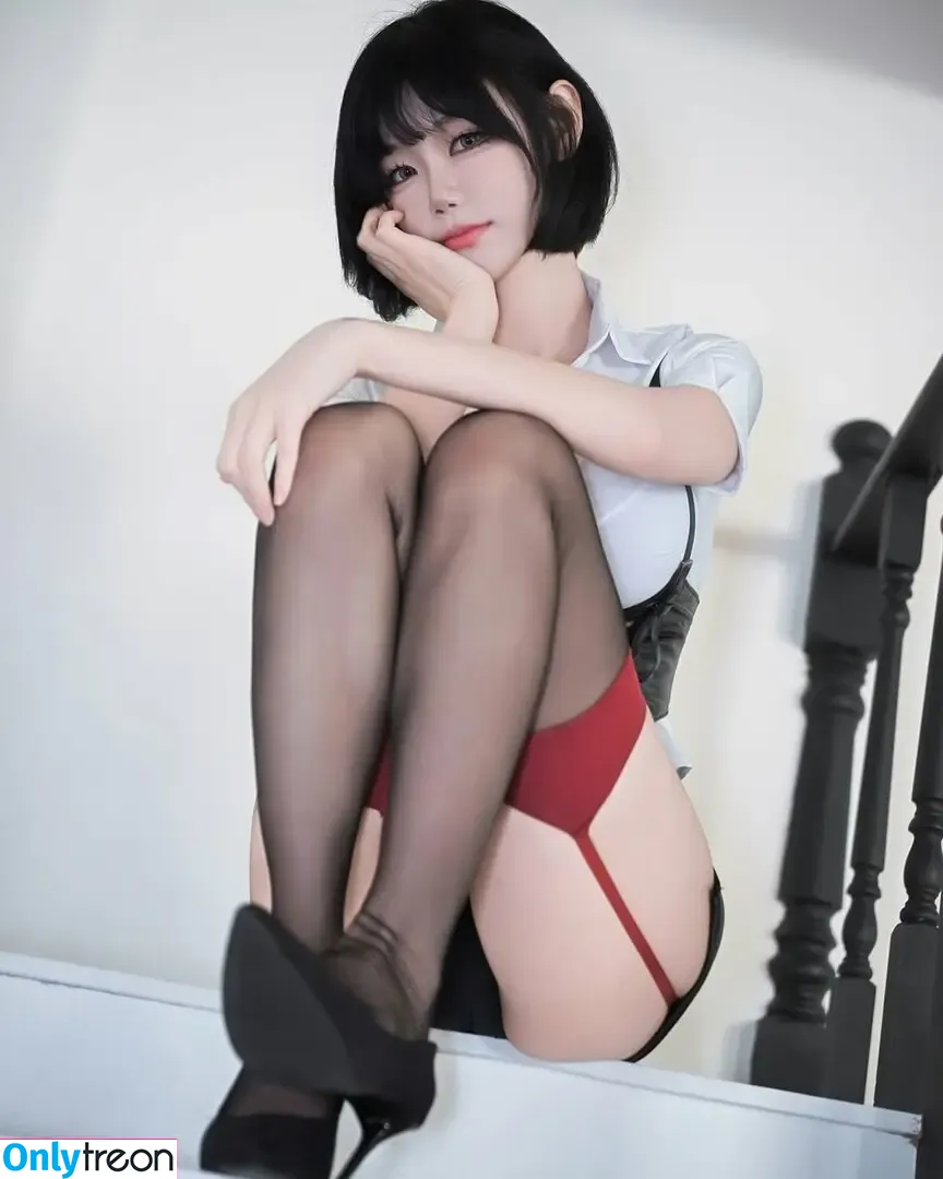 Berry nude photo #0822 (berry_is_blooming)