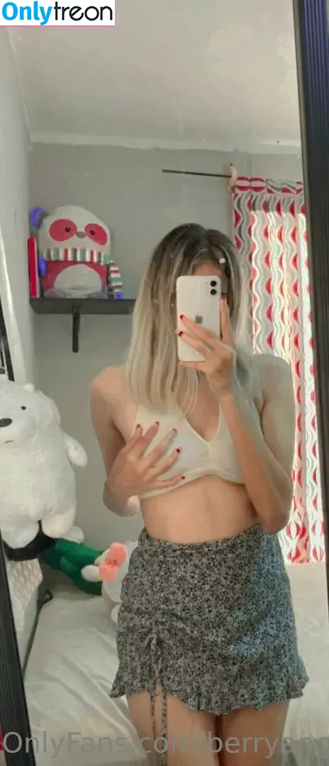 Berry Angy nude photo #0015 (angkberry / berryangy)
