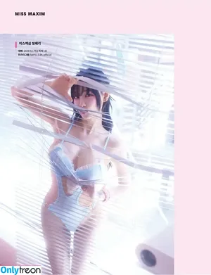 Berry0314 / Lumiere Berry / berry_3.14_ / 빛베리 nude photo #0137