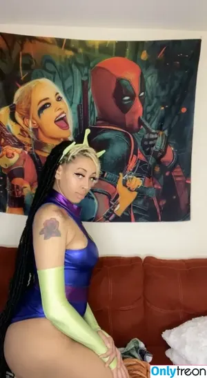 berryatnight / gaarababymama / thatssostrawberry nude photo #0006
