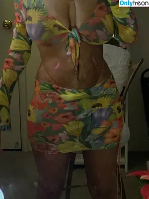 berryatnight / gaarababymama / thatssostrawberry nude photo #0008