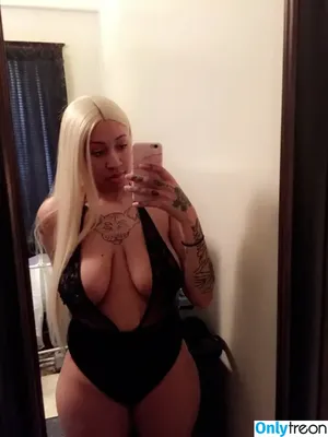 berryatnight / gaarababymama / thatssostrawberry nude photo #0010