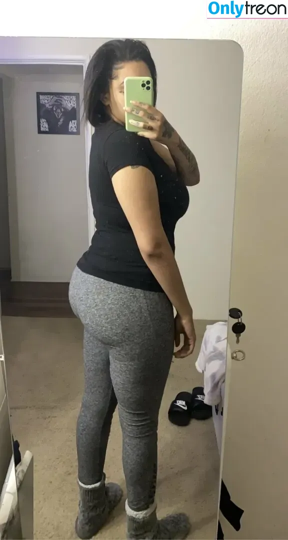 berryatnight nude photo #0002 (gaarababymama / thatssostrawberry)