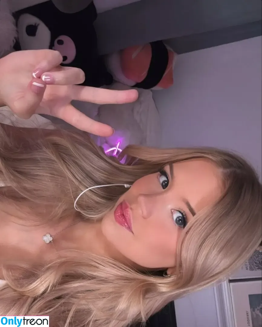 Berticuss nude photo #0956 (Britnyellen)