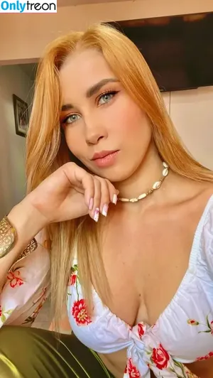 Beste Barkut / bestebarkut96 / bestebarkutofficial / bestebarkutofficiall / cypgirl nude photo #0058