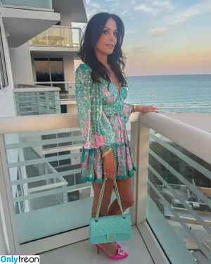 Bethenny Frankel / bethenny / bethennyfrankel nude photo #0454