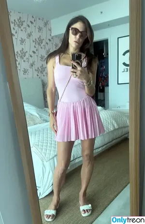 Bethenny Frankel / bethenny / bethennyfrankel nude photo #0538