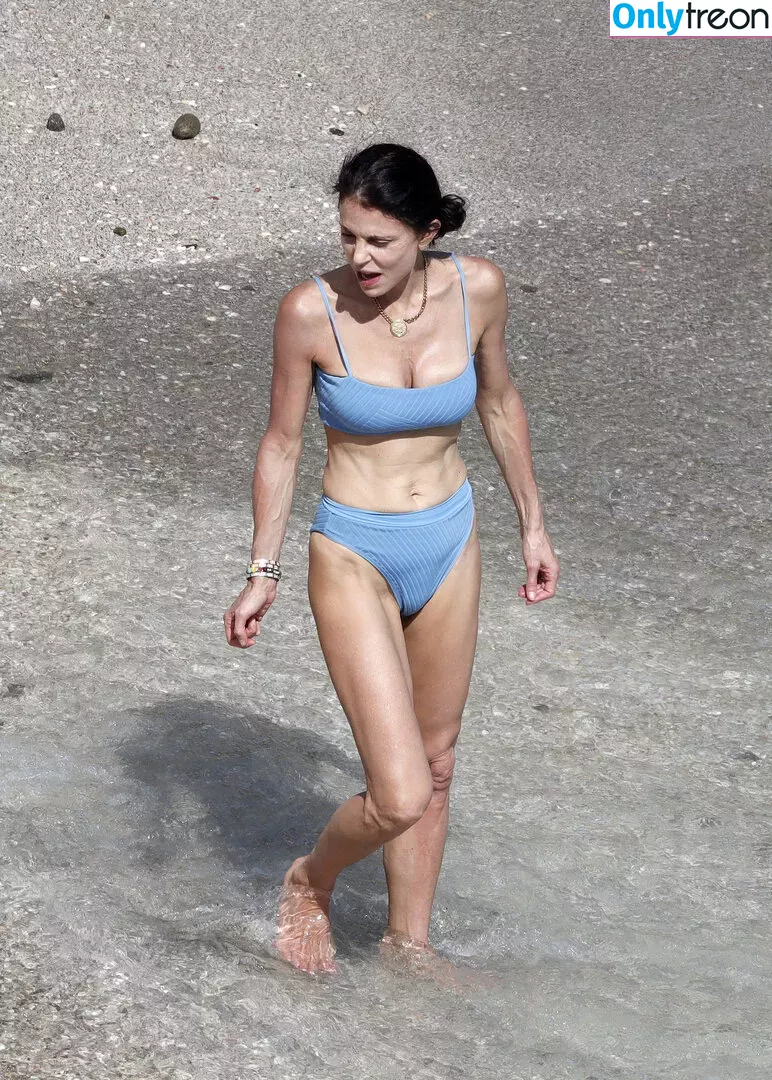 Bethenny Frankel nude photo #0036 (bethenny / bethennyfrankel)