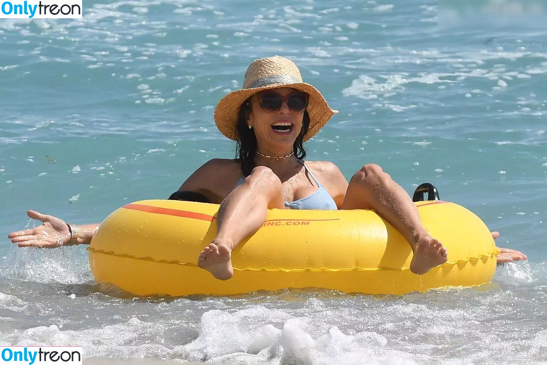 Bethenny Frankel nude photo #0084 (bethenny / bethennyfrankel)