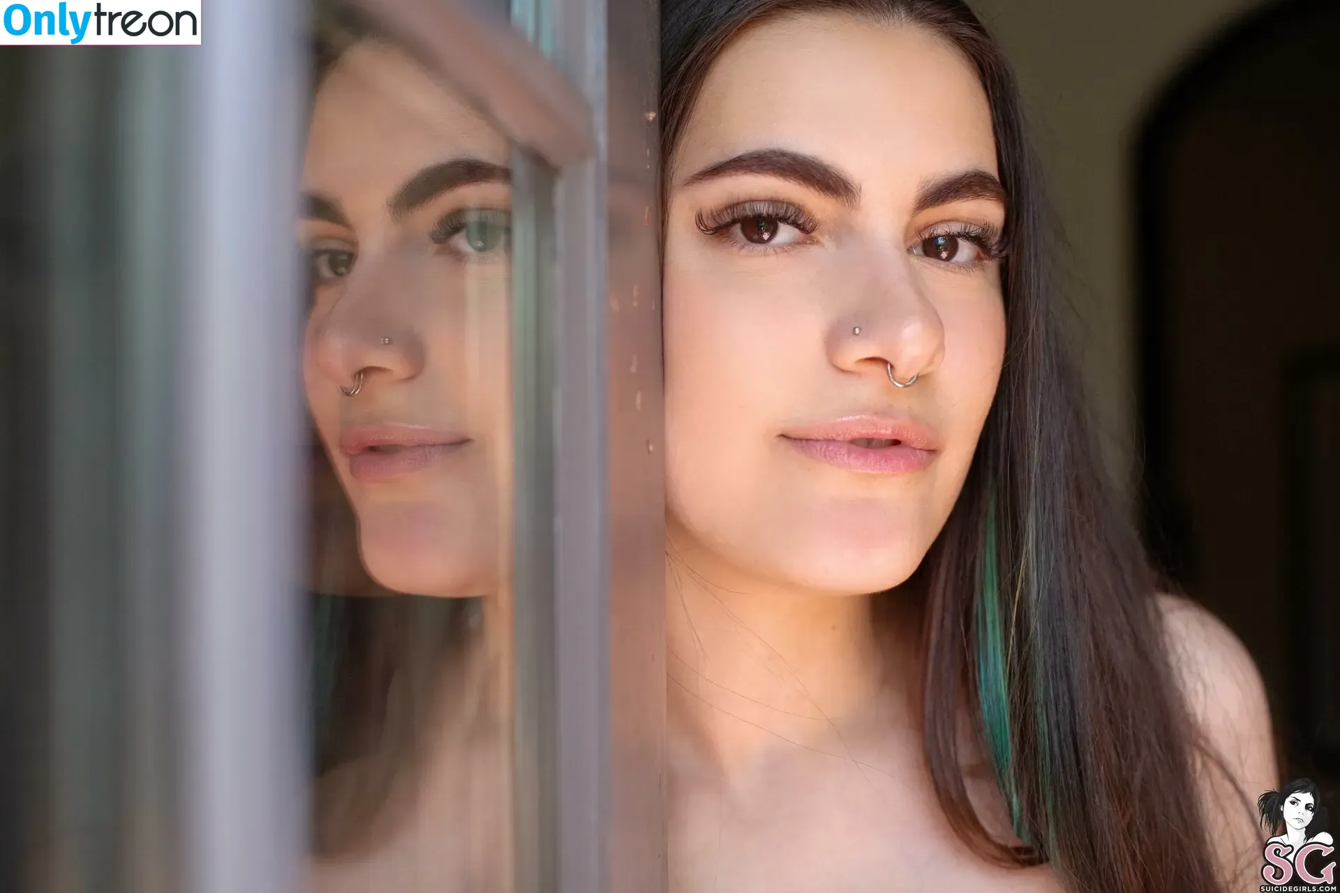 Betth LittleBetthSG nude photo #0001 (betth / little_betth)