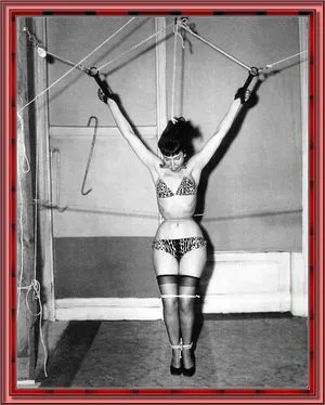 Bettie Page / bettie.page.xo / bettiepage nude photo #0010