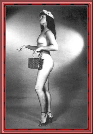 Bettie Page / bettie.page.xo / bettiepage nude photo #0026