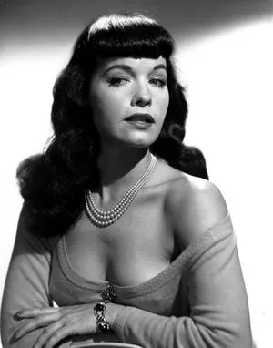 Bettie Page / bettie.page.xo / bettiepage nude photo #0052