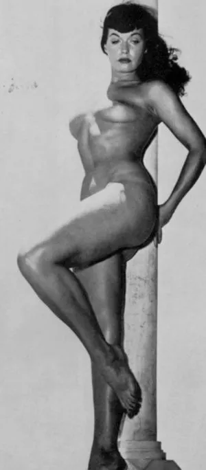 Bettie Page / bettie.page.xo / bettiepage nude photo #0053