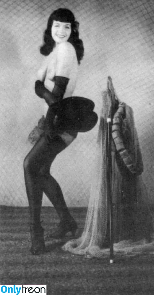 Bettie Page nude photo #0042 (bettie.page.xo / bettiepage)